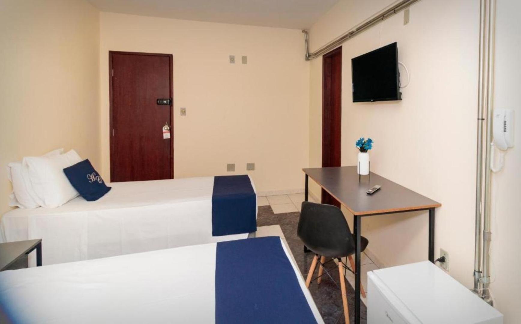 Cruz Hotel Divinopolis Luaran gambar